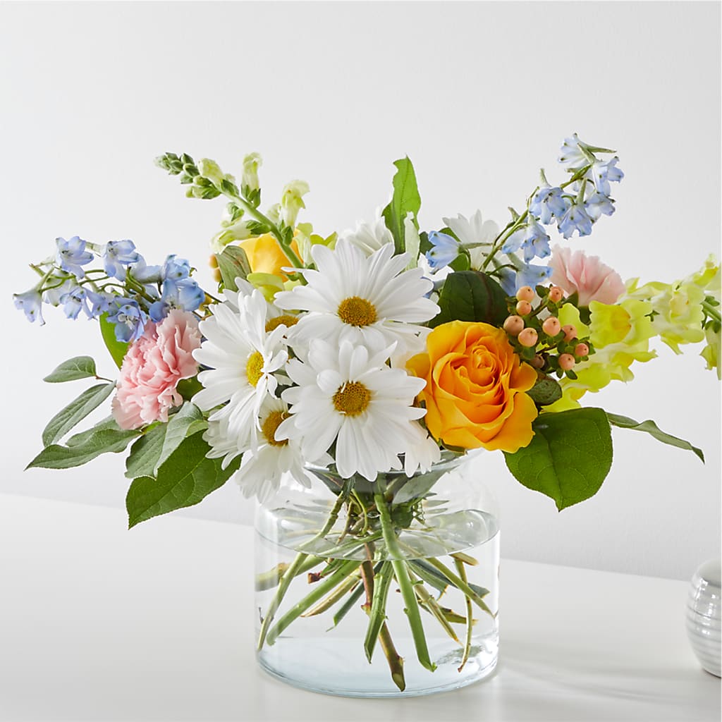 Sun Salutation Bouquet – Olas Flower, Bothell WA