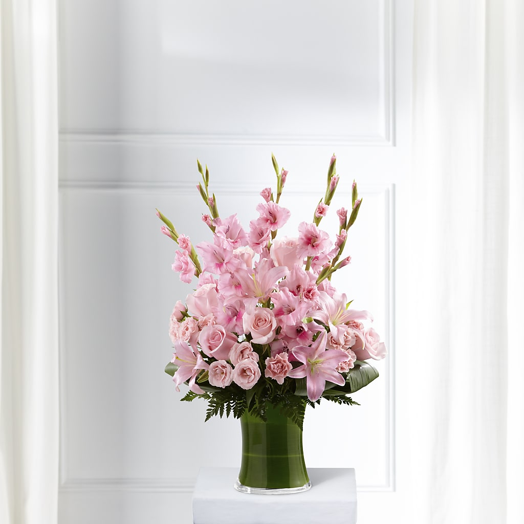 Lovely Tribute Bouquet – Olas Flower, Bothell WA