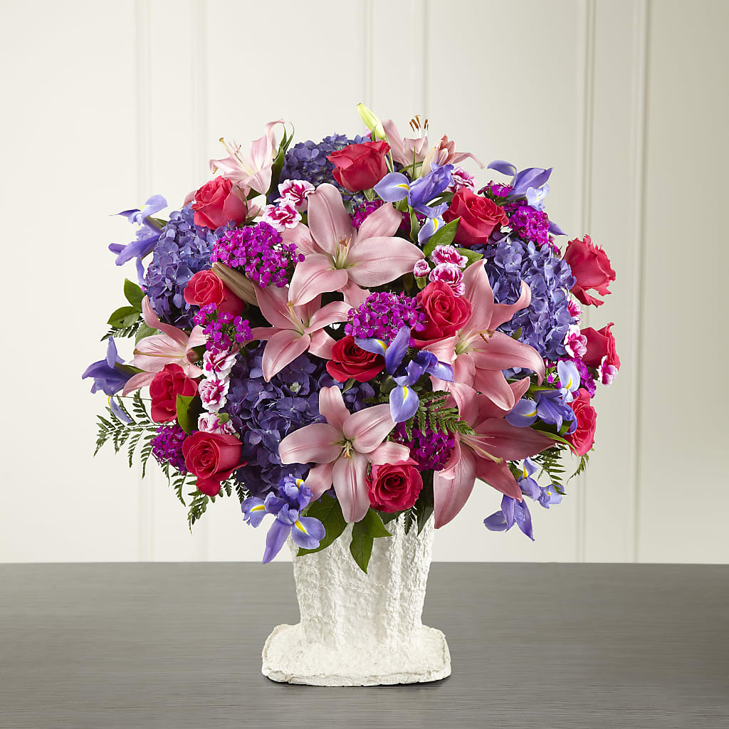 We Fondly Remember Arrangement – Olas Flower, Bothell WA