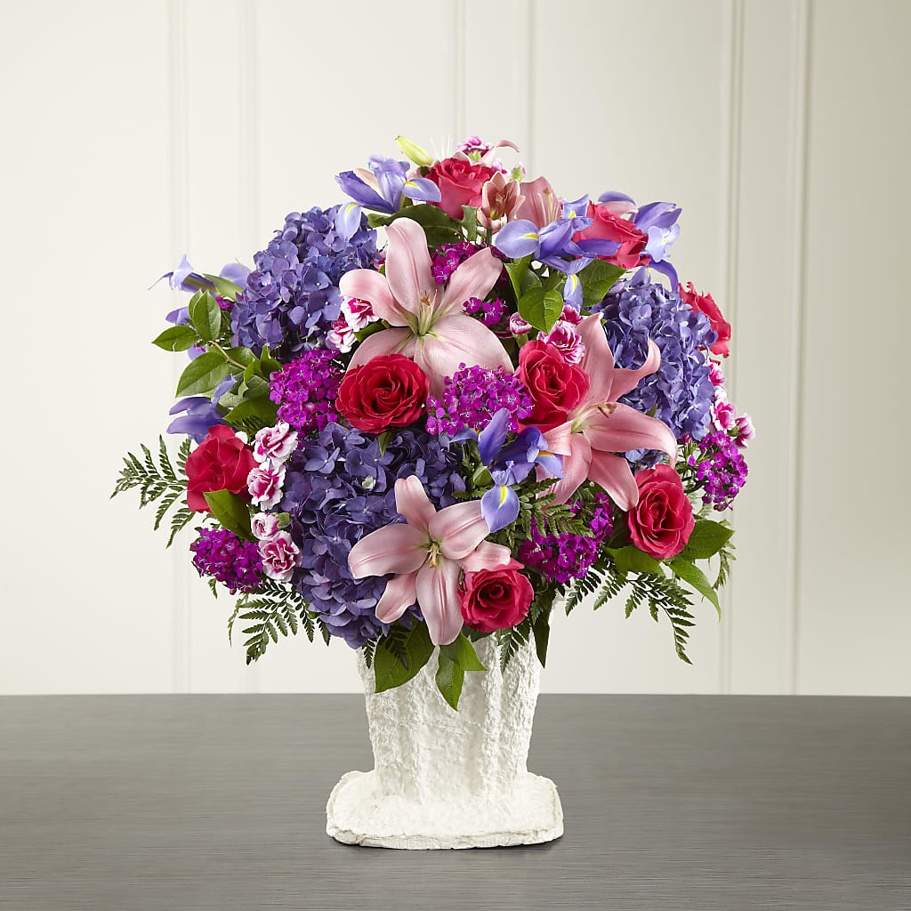We Fondly Remember Arrangement – Olas Flower, Bothell WA