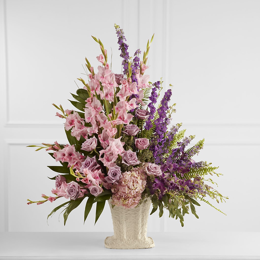 Flowing Garden Arrangement – Olas Flower, Bothell WA