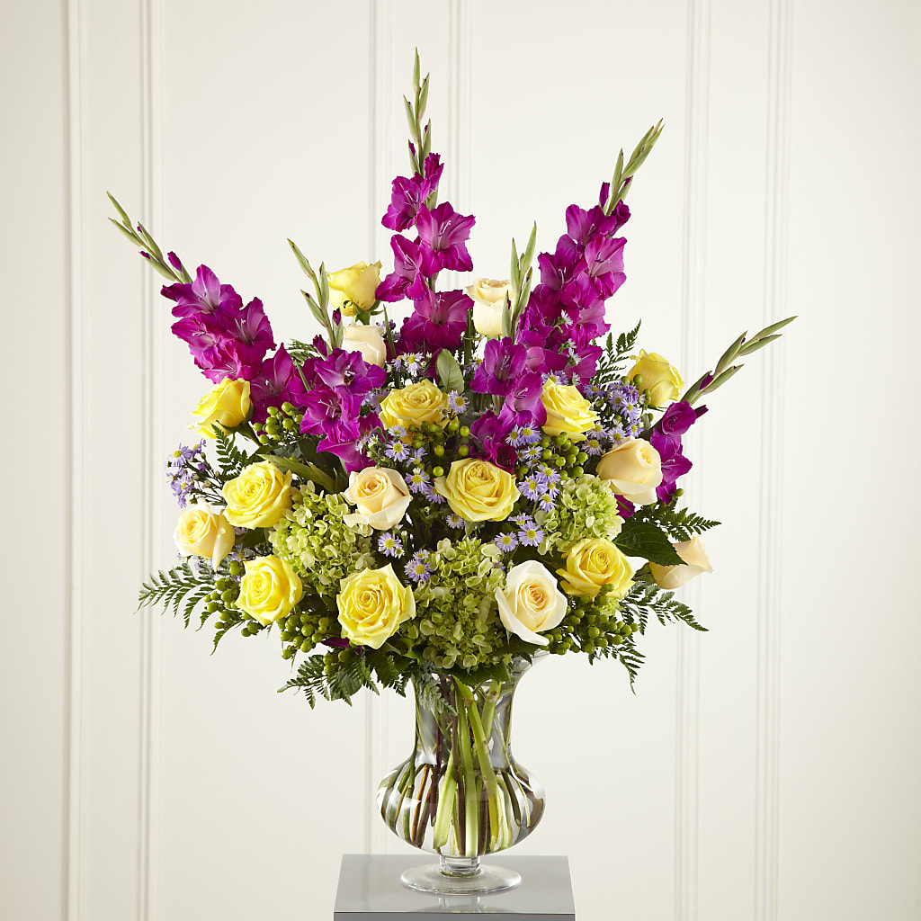 Loveliness Arrangement – Olas Flower, Bothell WA