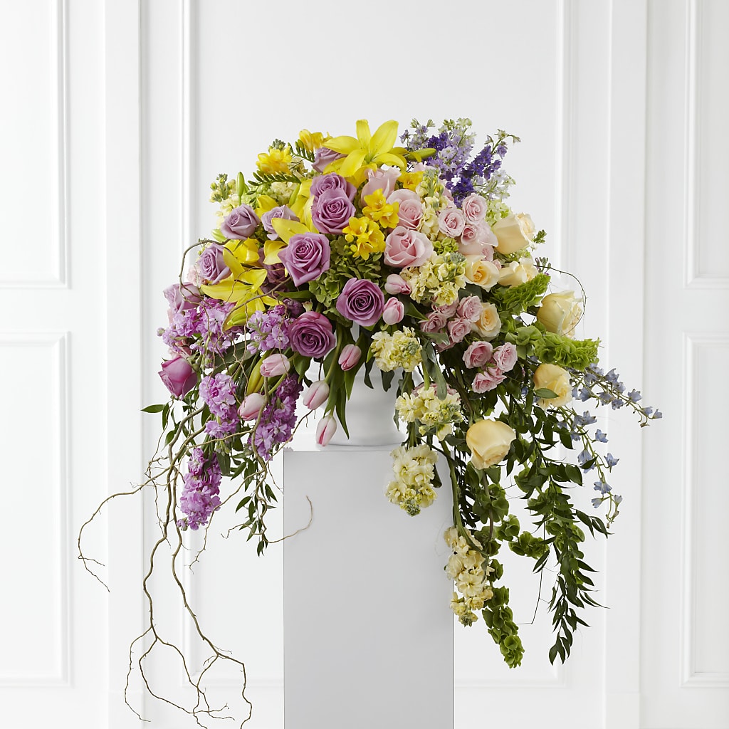 Display of Affection Arrangement – Olas Flower, Bothell WA