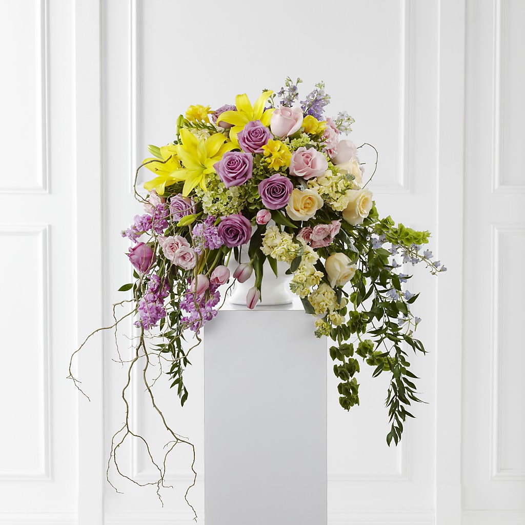Display of Affection Arrangement – Olas Flower, Bothell WA