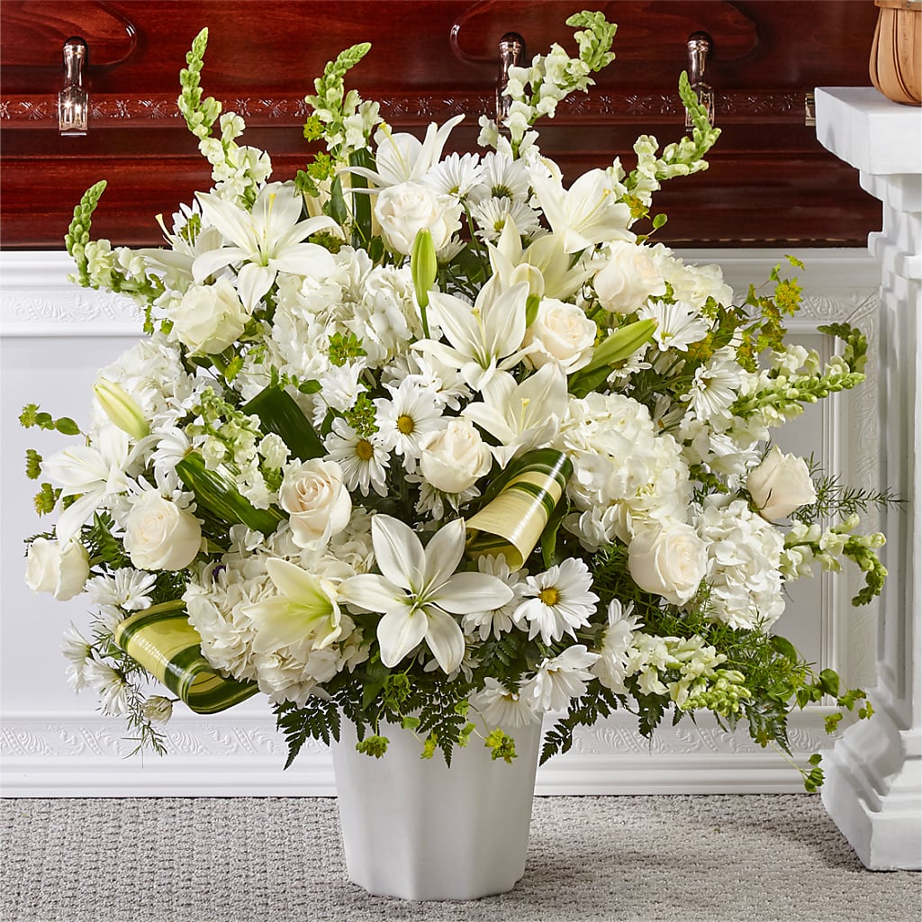 Thoughts of Tranquility Floor Basket – Olas Flower, Bothell WA