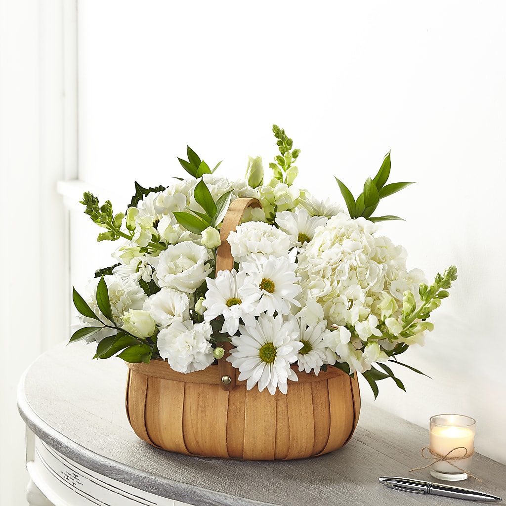 Pure Ivory Basket – Olas Flower, Bothell WA