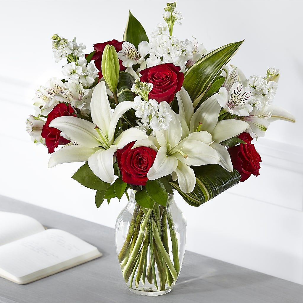 Loving Respect Bouquet – Olas Flower, Bothell WA