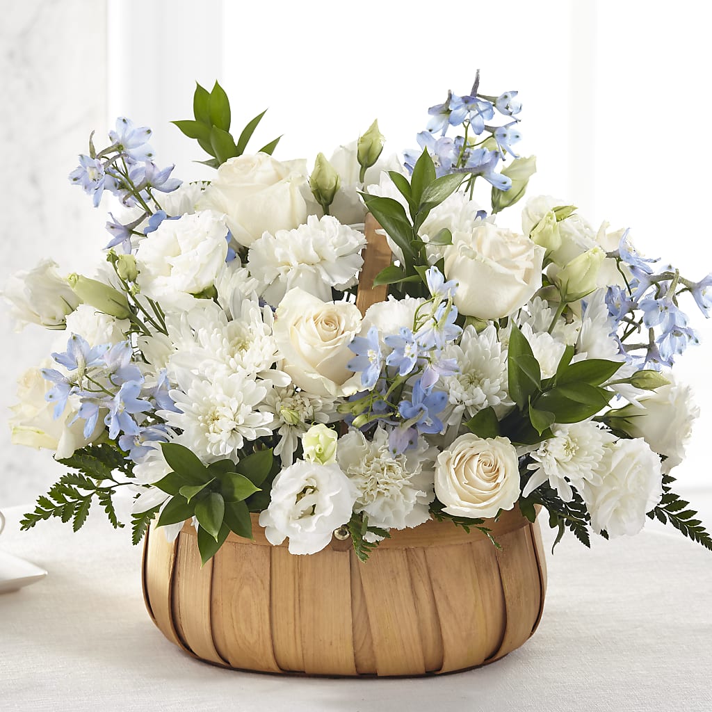 Sincerely Heartfelt Basket – Olas Flower, Bothell WA