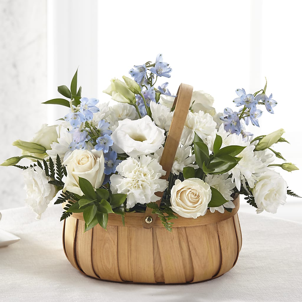 Sincerely Heartfelt Basket – Olas Flower, Bothell WA