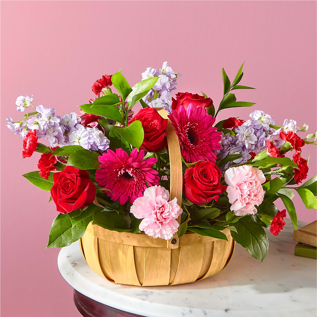 Pink Picnic Basket – Olas Flower, Bothell WA
