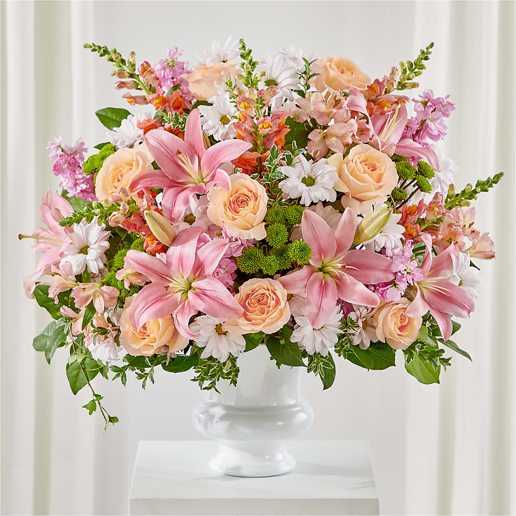 Heartfelt Gesture Urn Arrangement – Olas Flower, Bothell WA