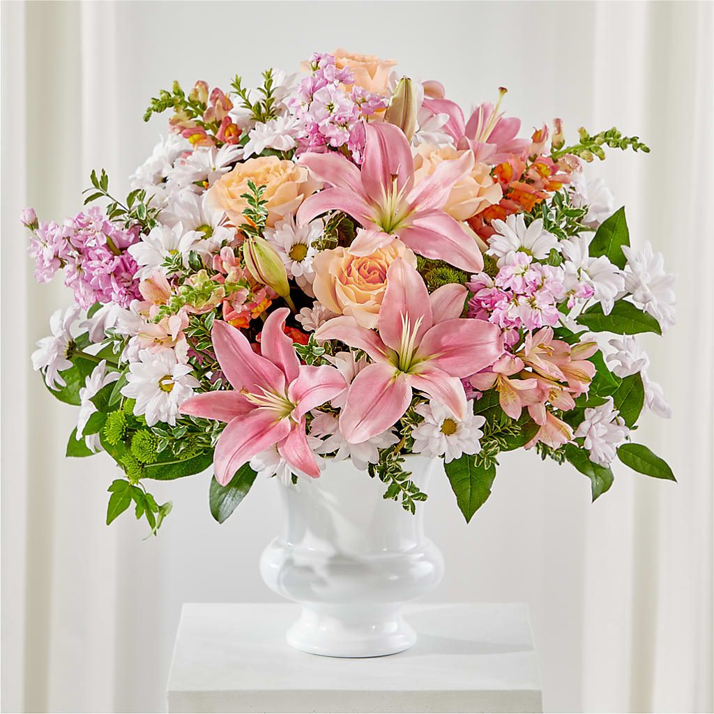 Heartfelt Gesture Urn Arrangement – Olas Flower, Bothell WA
