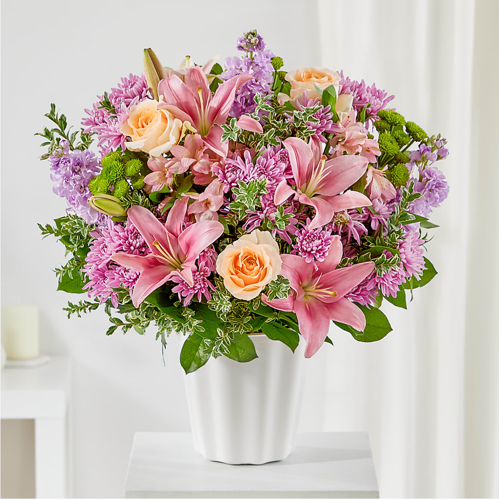 Supportive Embrace Tabletop Basket – Olas Flower, Bothell WA
