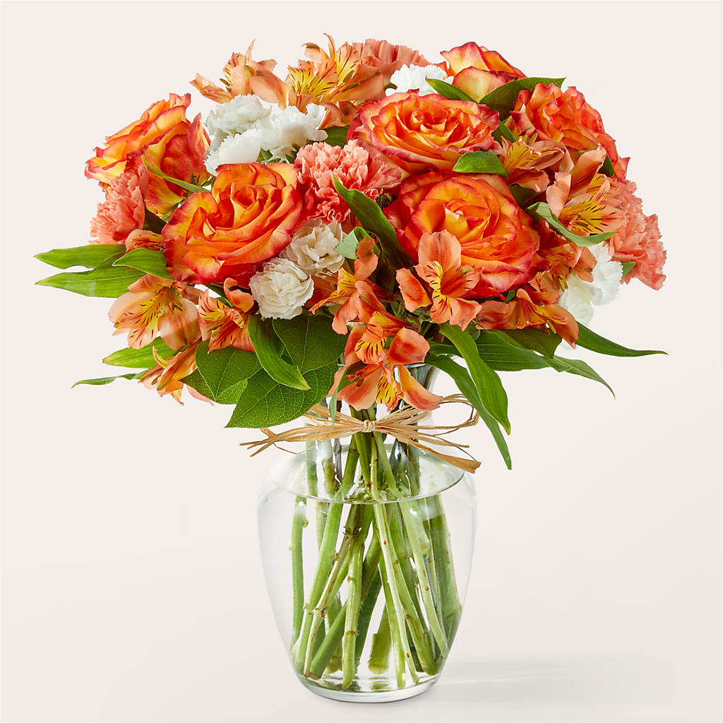 Apricot Glow Bouquet – Olas Flower, Bothell WA