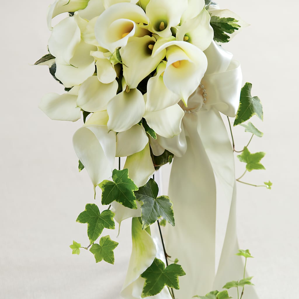 White Chapel Bouquet – Olas Flower, Bothell WA