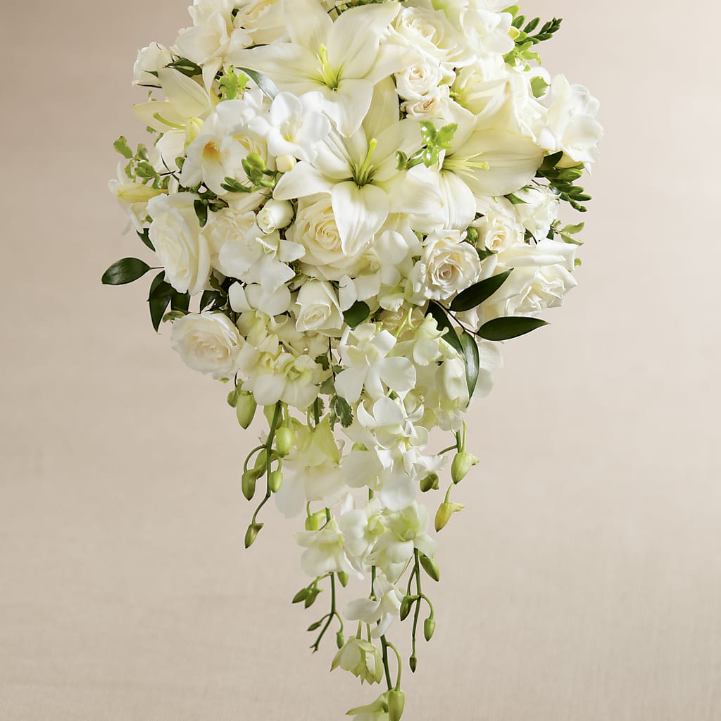 White Wonders Bouquet – Olas Flower, Bothell WA