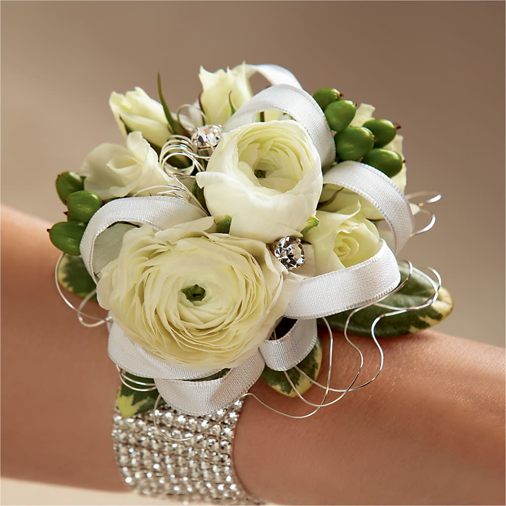 White Wedding Corsage – Olas Flower, Bothell WA