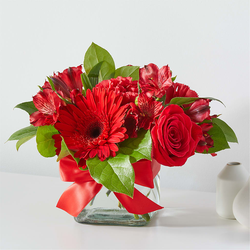 Red Hot Bouquet – Olas Flower, Bothell WA