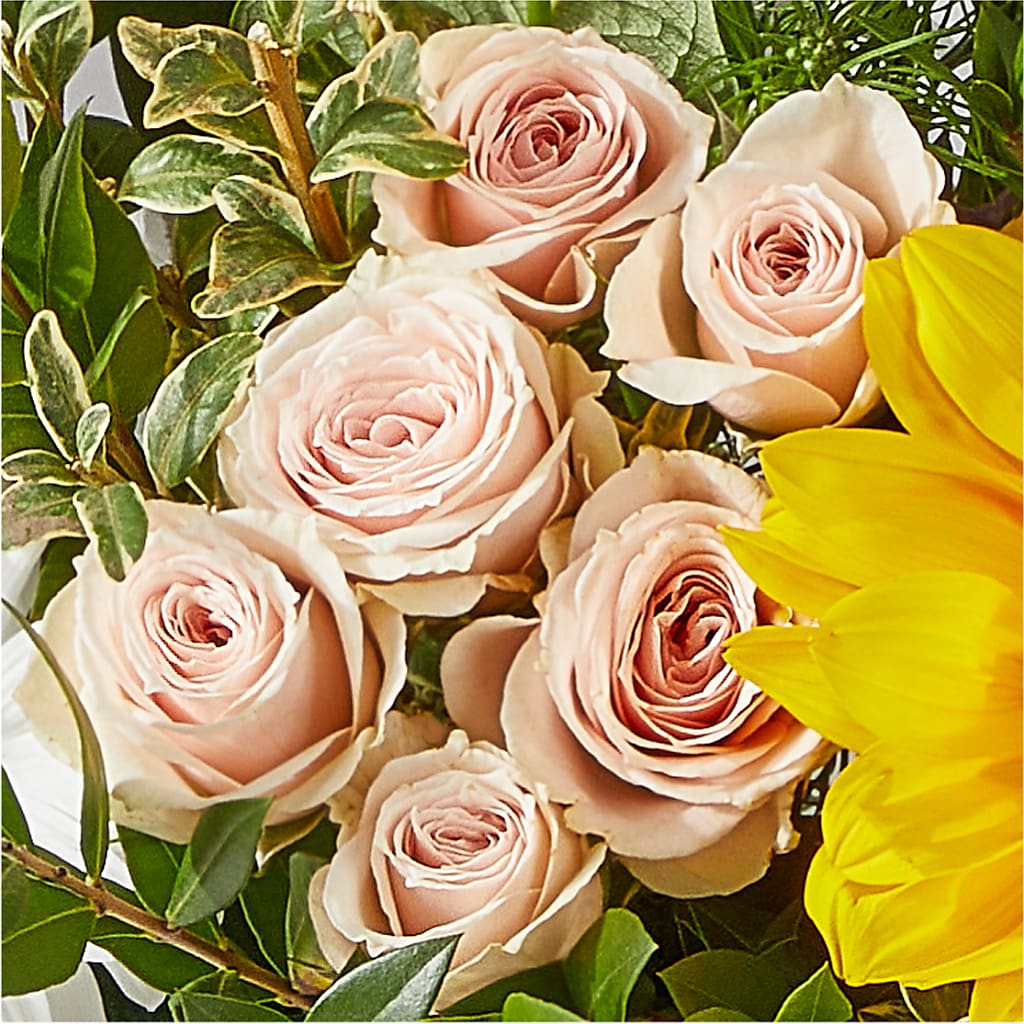 The Good Life Bouquet –  Olas Flower, Bothell WA