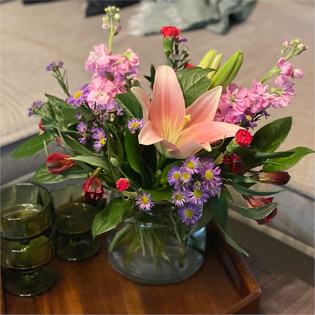 Romantique Bouquet –  Olas Flower, Bothell WA