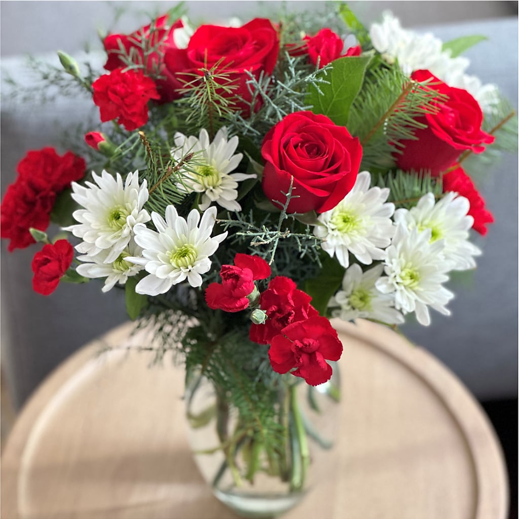 Seasonal Magic Bouquet –  Olas Flower, Bothell WA