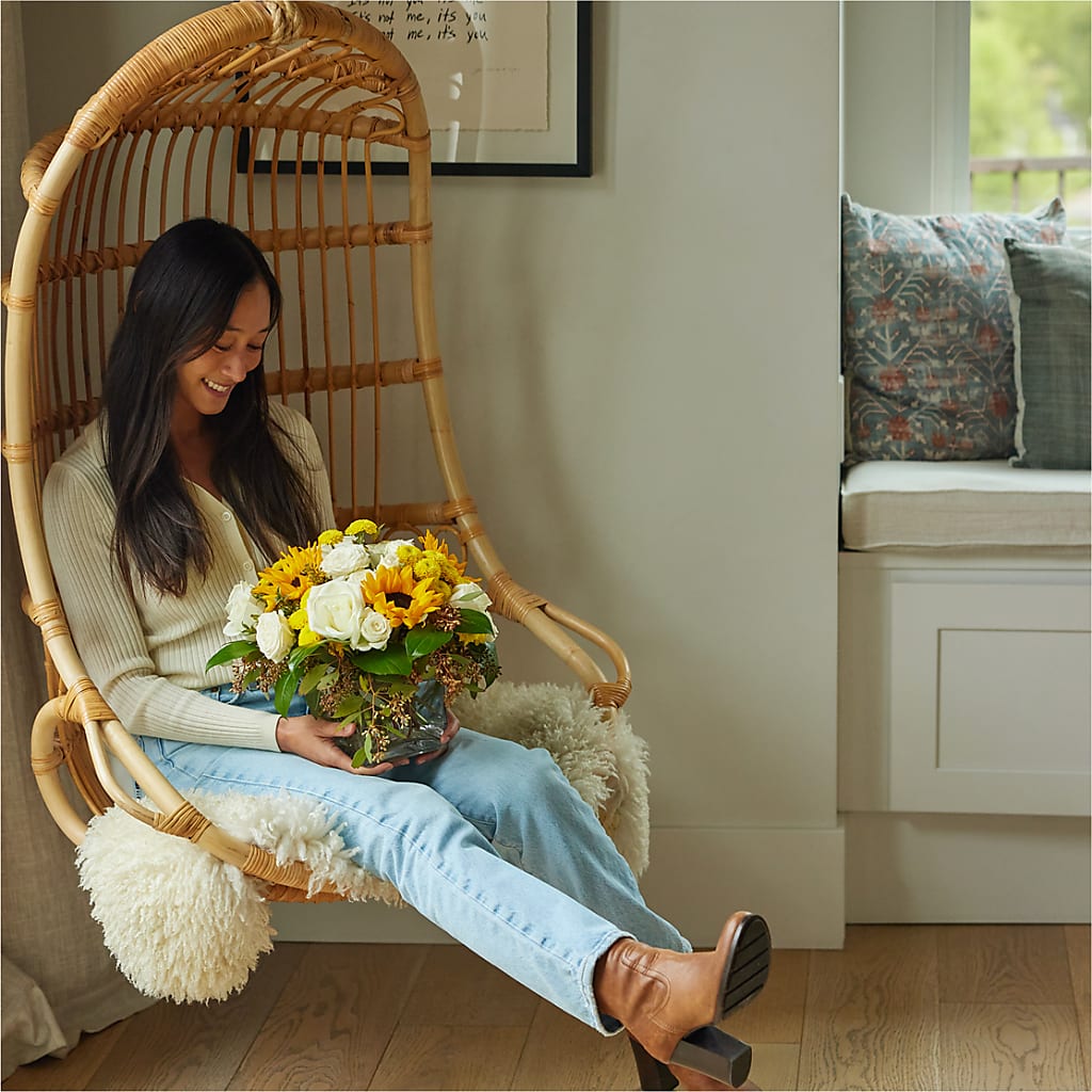 Luminous Morning Bouquet –  Olas Flower, Bothell WA