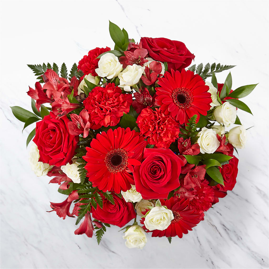Hearts Embrace Bouquet –  Olas Flower, Bothell WA