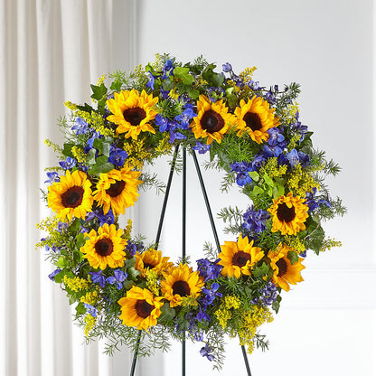 Bright Rays Wreath –  Olas Flower, Bothell WA