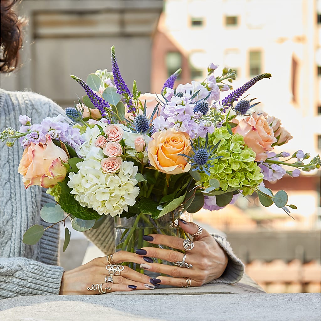 Porch Swing Bouquet –  Olas Flower, Bothell WA