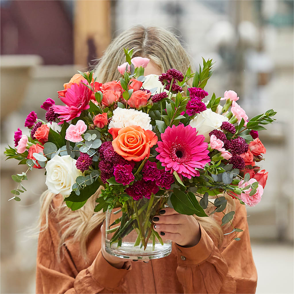 Smell the Roses Bouquet –  Olas Flower, Bothell WA