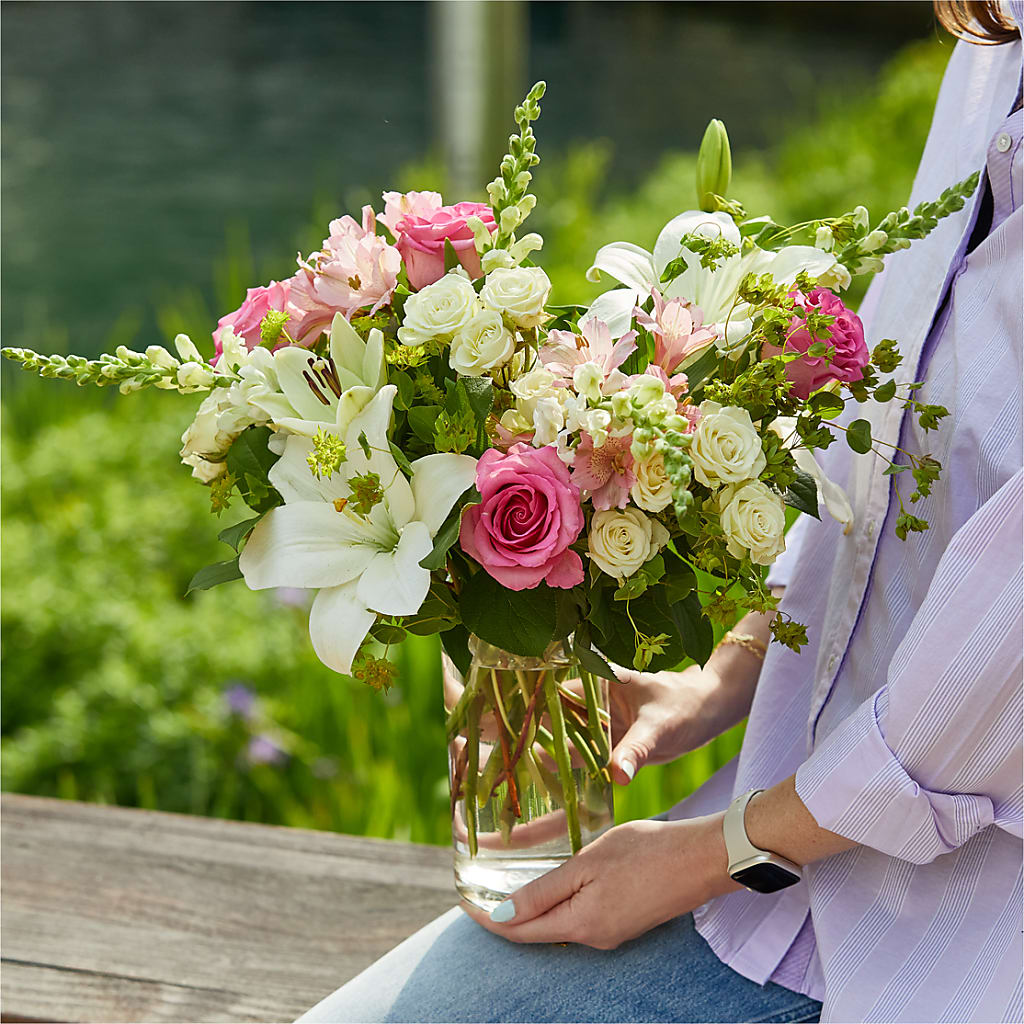 Fondly Bouquet –  Olas Flower, Bothell WA