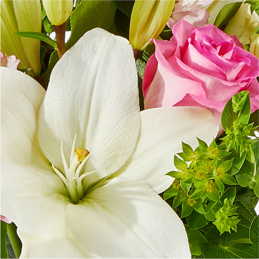 Fondly Bouquet –  Olas Flower, Bothell WA